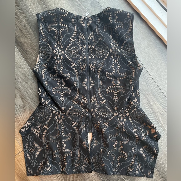 BCBG Peplum Lace Top - Picture 4 of 5